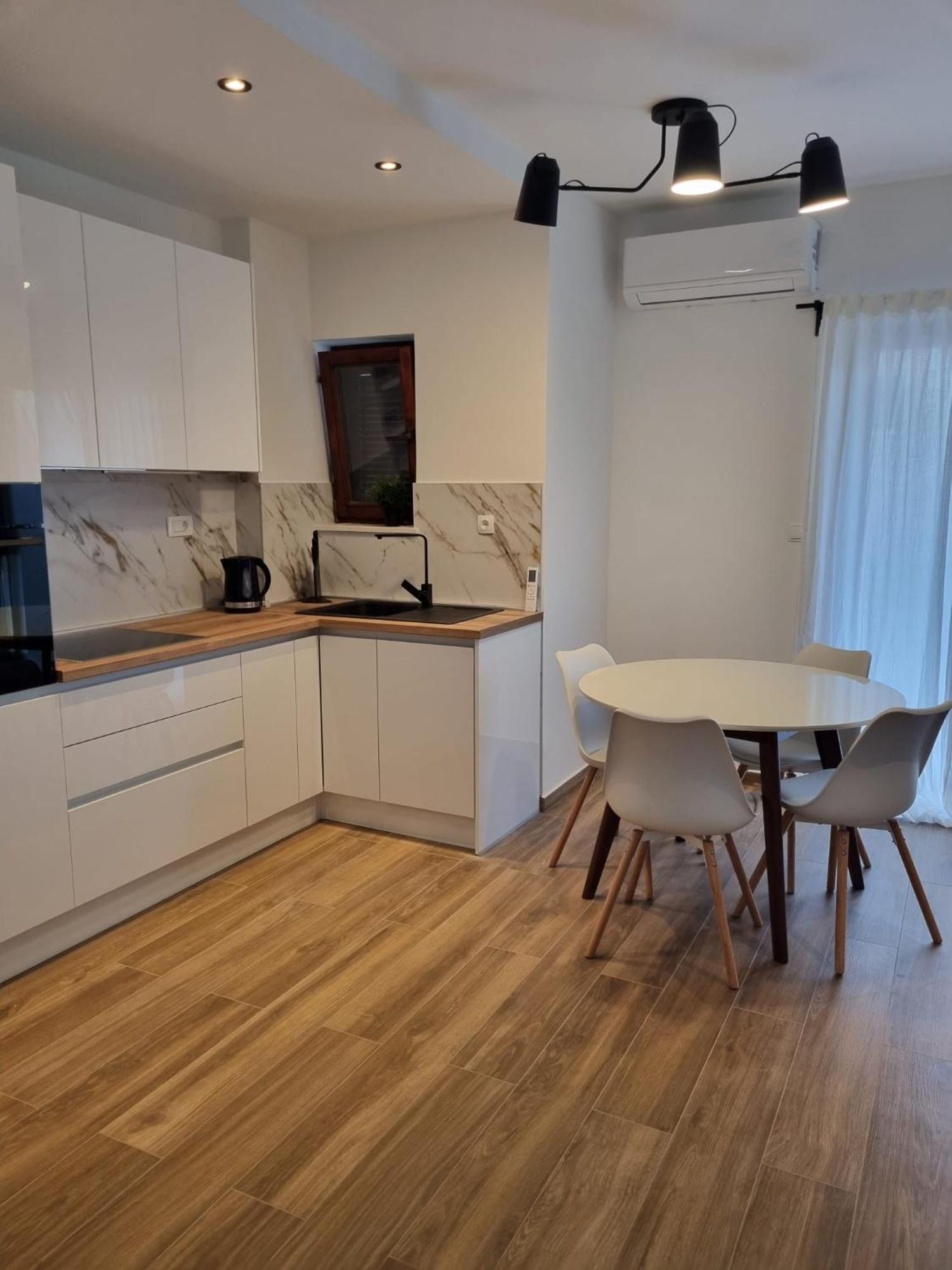 Ante Apartments Duće 部屋 写真